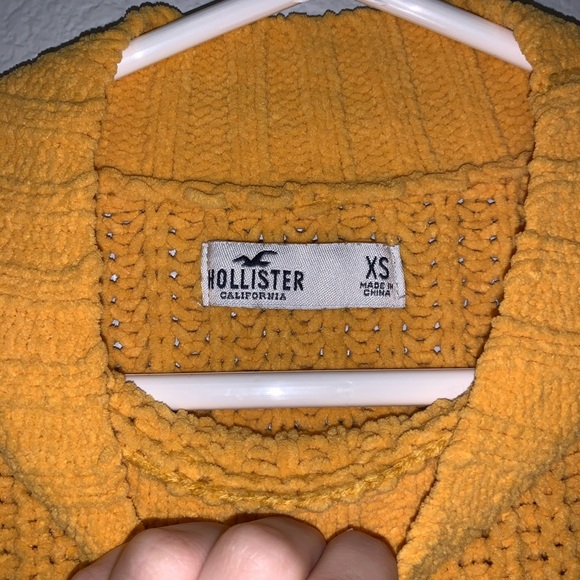 hollister oversized sweater - Picture 3 of 4